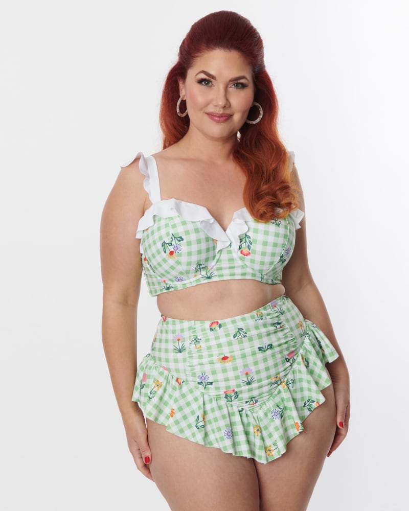 Front of a model wearing a size L Unique Vintage Green Gingham Floral Southampton Swim Top in Green, Gingham, Floral by Unique Vintage. | dia_product_style_image_id:288991